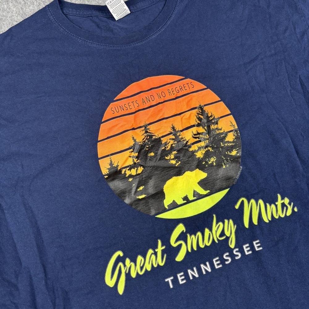 Great Smoky Mountains Tennessee T Shirt Mens XL Bear Sunset Graphic Tee USA Blue
